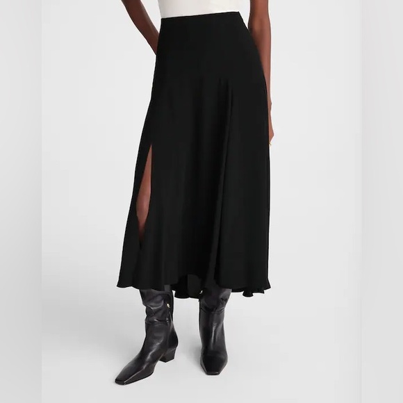 Madewell Circle Midi Skirt in Crêpe de Chine - Picture 10 of 11